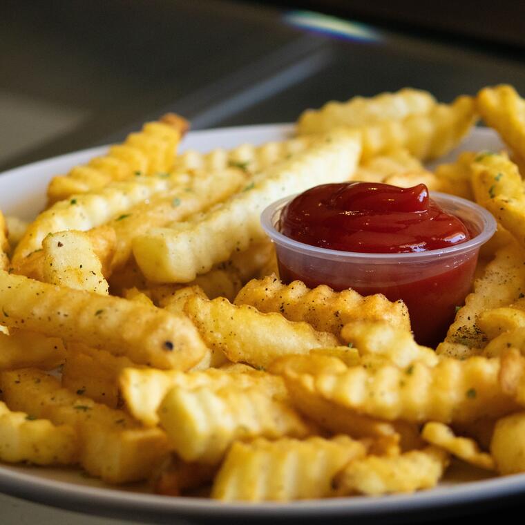 A plate of fries